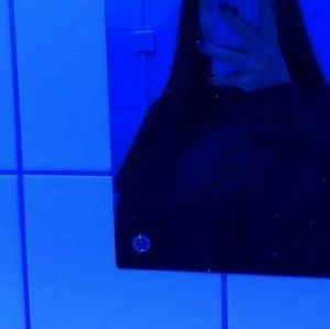 Meet your Posher, Jillian